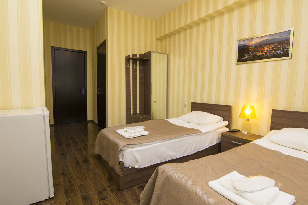 Athletics Hotel Tbilisi Eksteriør bilde